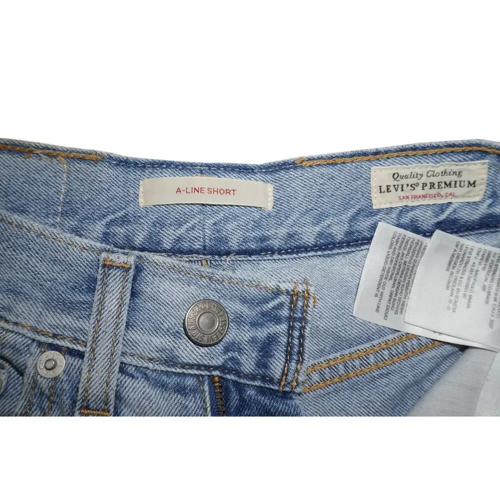 Levi's Premium A-Line Denim Shorts Light Wash Cuffed High Rise Women's W24